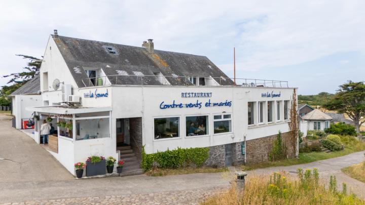 Boutique Chausey